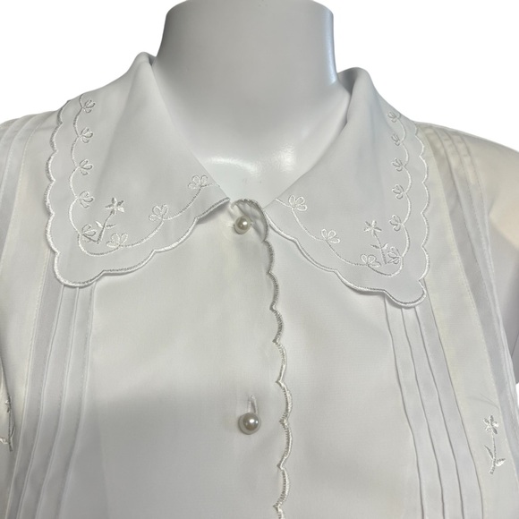 Vintage Silvercord Petites - Women’s Embroidered Blouse Sz 14P - Picture 2 of 5